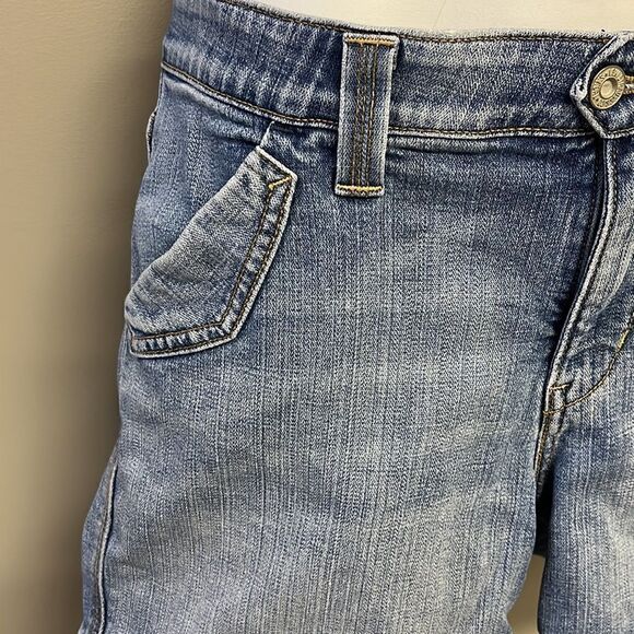 Levi’s Light Wash 4-Pocket Button Zipper Jean Shorts- Size 10 - Picture 5 of 16